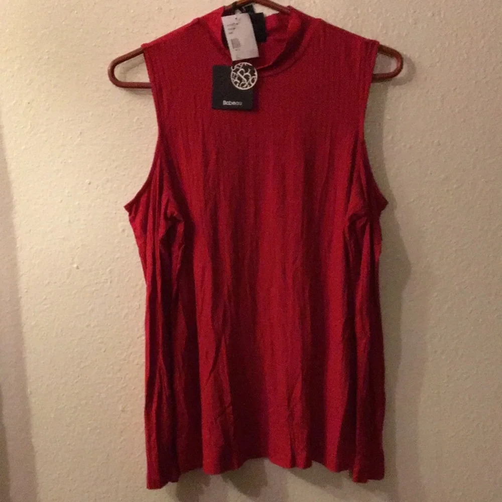 NWT Bobeau Red Ribbed knit Cold Shoulder Long sleeved Crew Neck Shirts